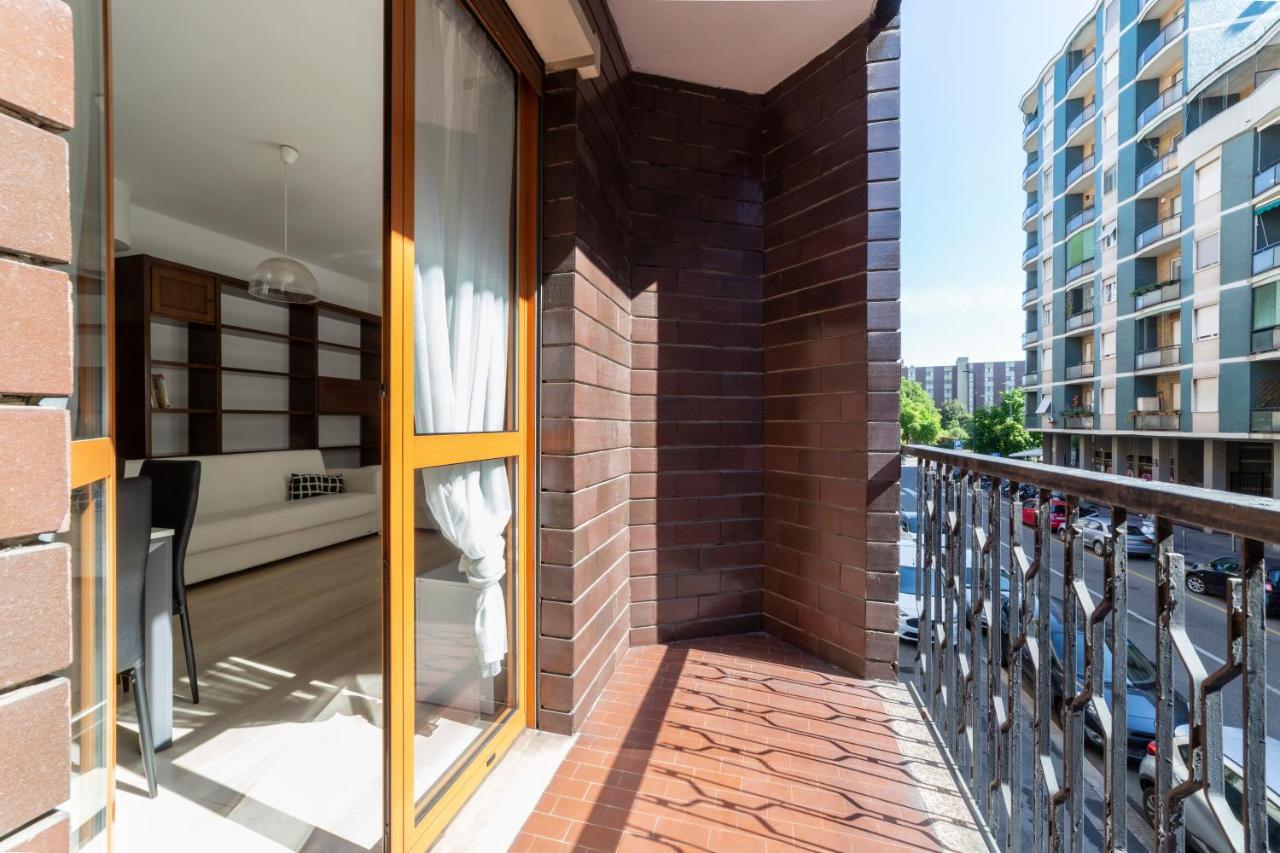 Cenisio M5 Lovely Apartment - With Balcony! Милан Экстерьер фото